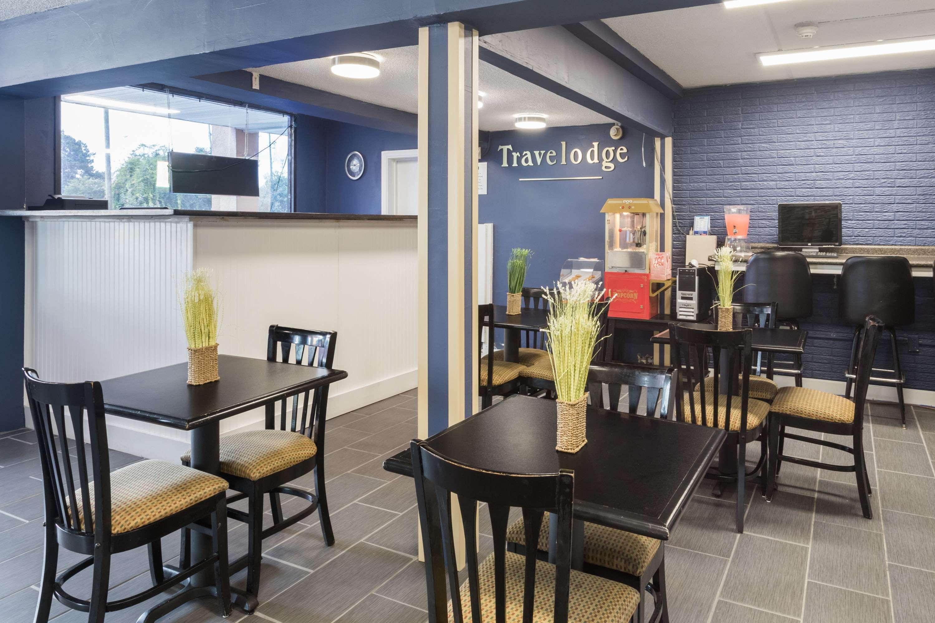 Travelodge By Wyndham Savannah Area/Richmond Hill Exterior foto